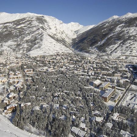 Residence La Tana Del Ghiro Bardonecchia Eksteriør bilde