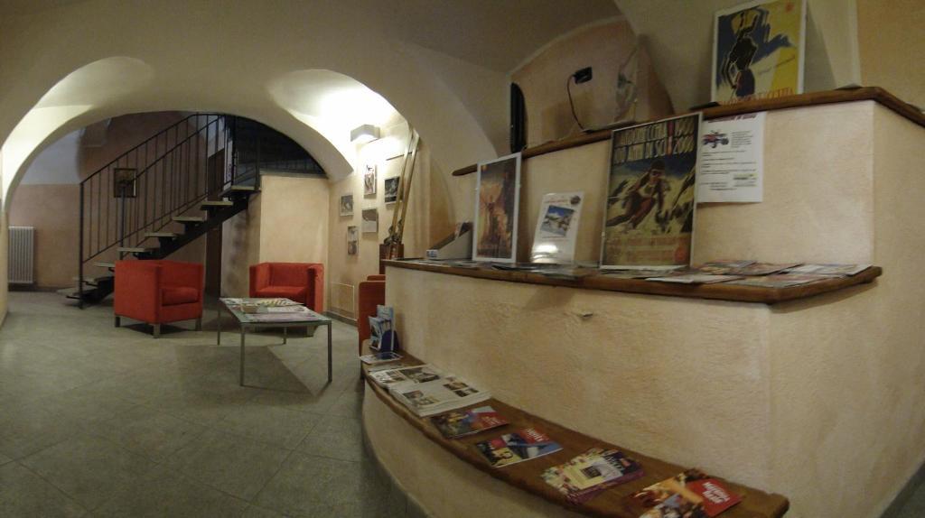 Residence La Tana Del Ghiro Bardonecchia Eksteriør bilde
